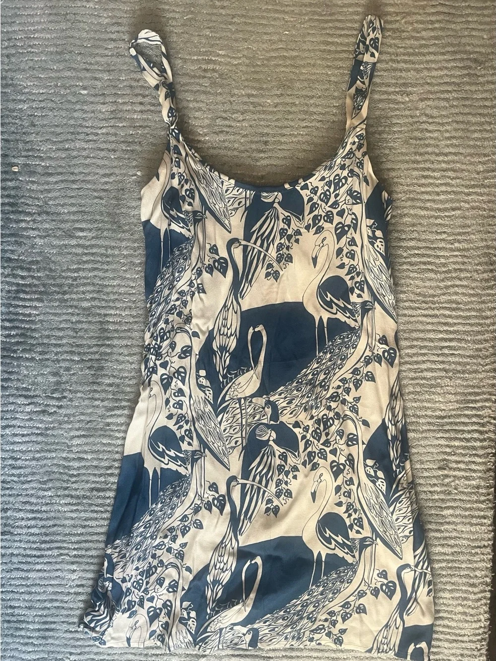 Reformation Blue & Cream Crane-Print Mini Dress - Picture 1 of 4